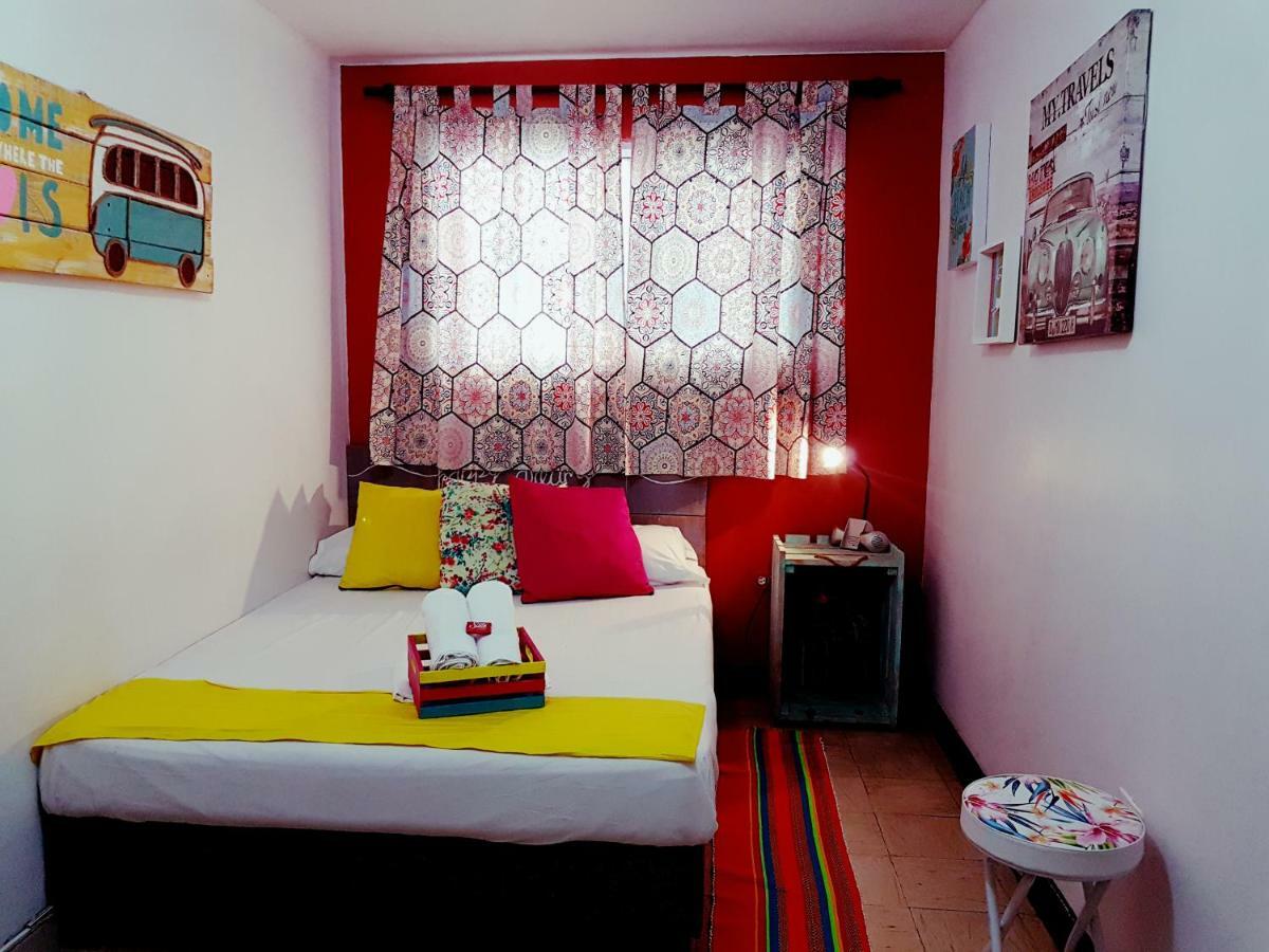 The Pelican Larry Hostel Cali Ngoại thất bức ảnh